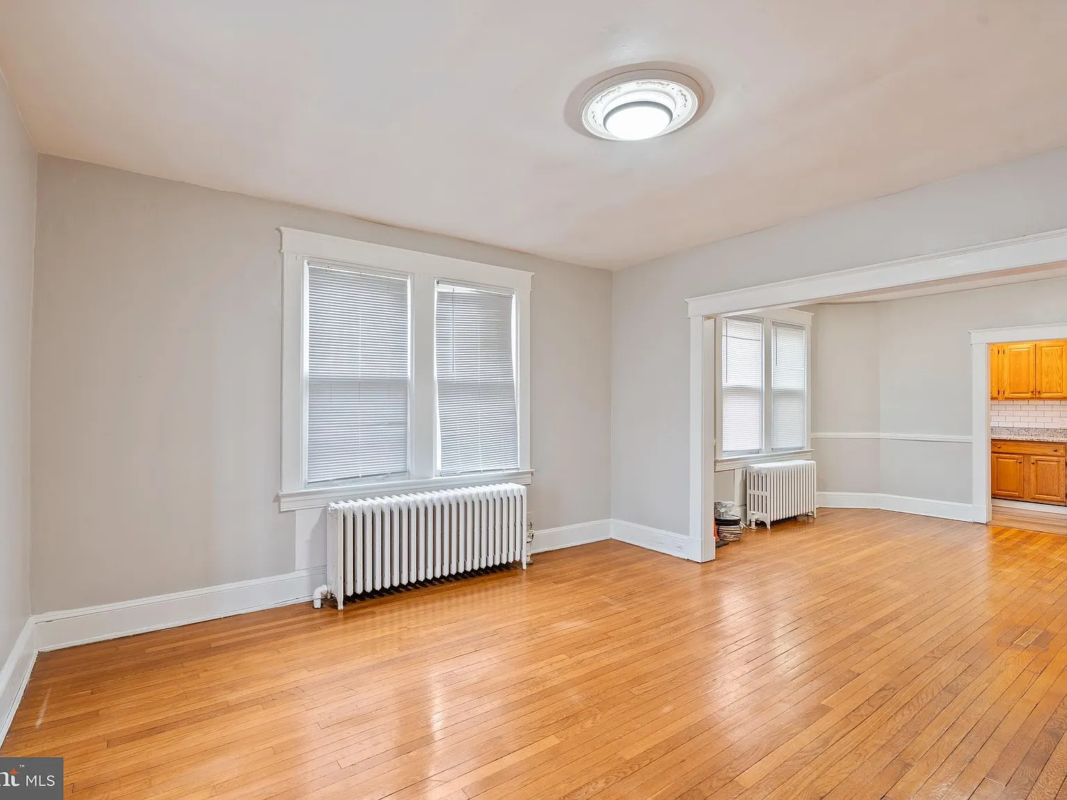 2 bed, 4617 sqft, $1,700 — Photo 3