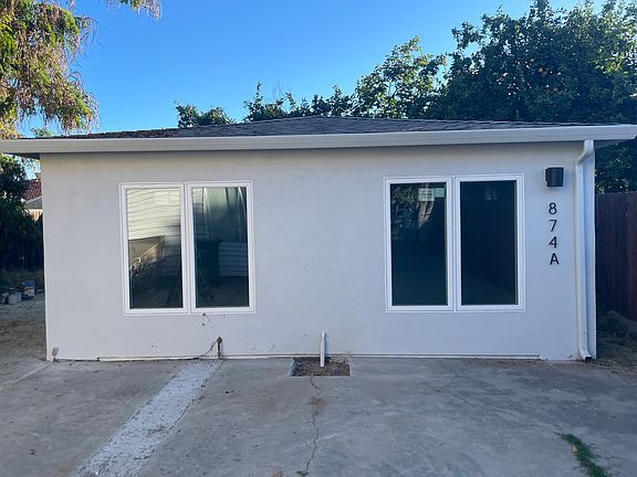 3rd image of 874 N 15th St