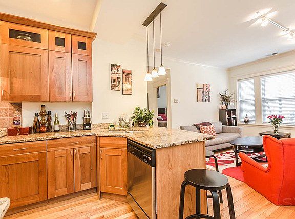 5th image of 5603 N Wayne Ave #2