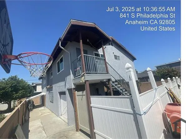 839 S Philadelphia St, Anaheim, CA 92805