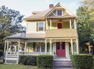 107 Dartmouth St, Springfield, MA 01109