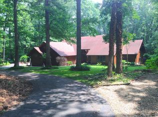 8450 Fisher Rd, Ravenna, OH 44266