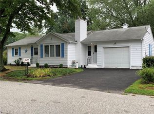 127 England St, Cumberland, RI 02864