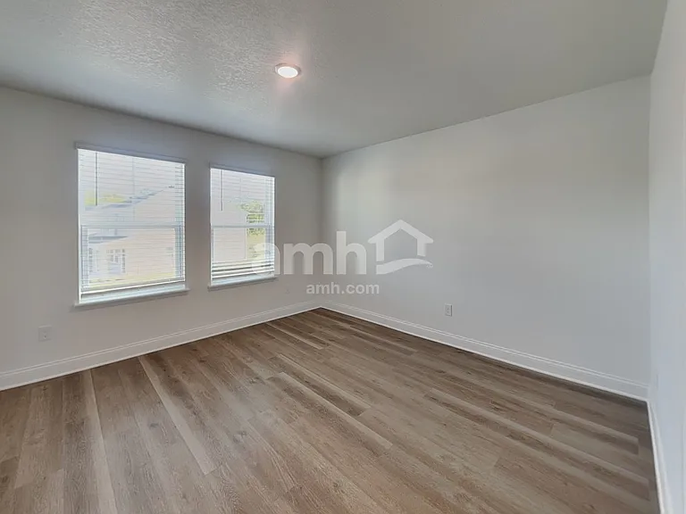 2610 Feather Crest Dr — Photo 20