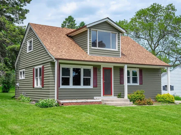 202 East Whitefish ROAD, Port Washington, WI 53074