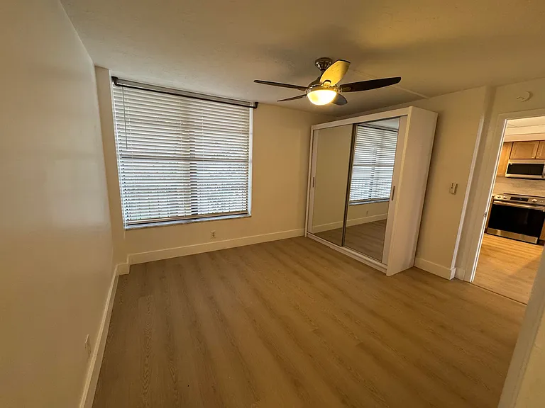 12 Royal Palm Way #2050 — Photo 17