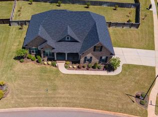 102 Angelina Grace Dr, Warner Robins, GA 31088