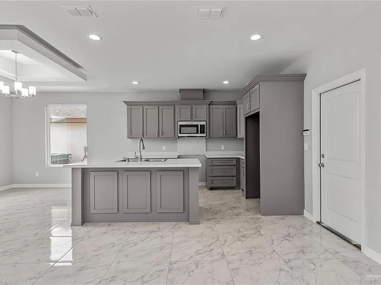6000 N Playa Del Sol St — Photo 4
