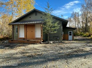 8563 N Wasilla Fishhook Rd, Wasilla, AK 99654