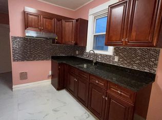 9439 116th St #2, South Richmond Hill, NY 11419