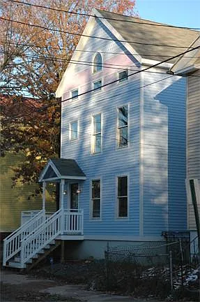 23 Nash St #2 — Photo 1
