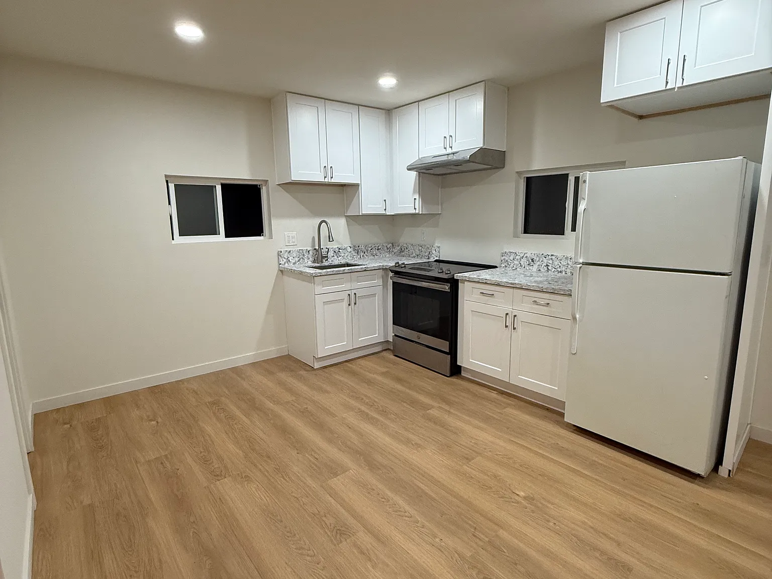 2714 Nomel Ln — Photo 3