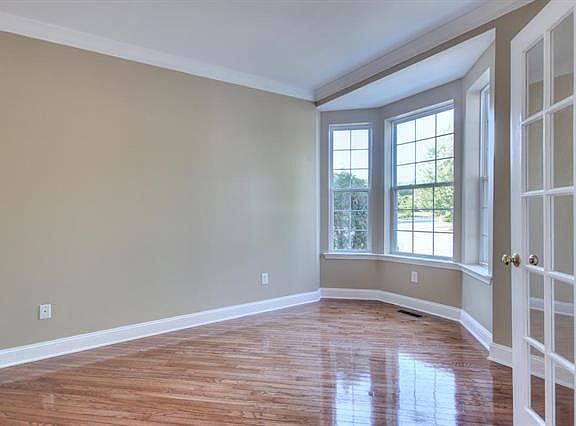 5th image of 2780 Fringe Ln