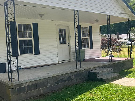 3rd image of 72 Tyree Ln