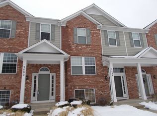 2480 Emily Ln #2480, Elgin, IL 60124