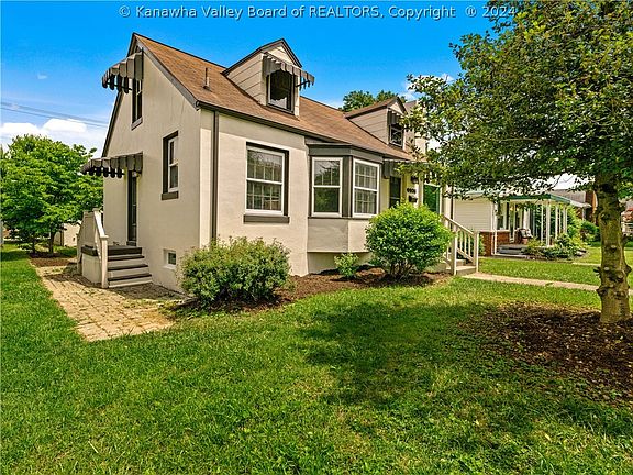 2nd image of 4406 Venable Ave SE