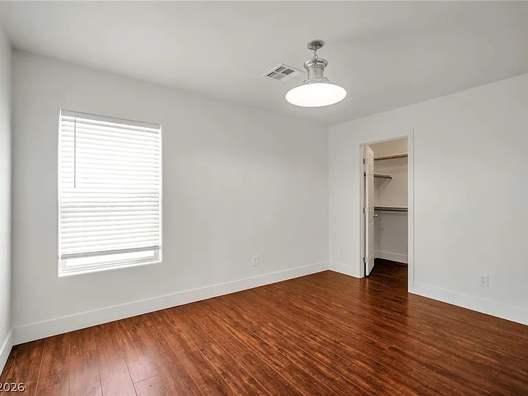 9711 Spinnaker Creek Ave — Photo 25