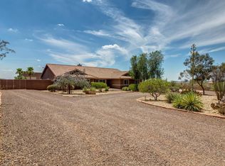 1217 W Briles Rd, Phoenix, AZ 85085