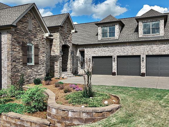 2nd image of 1415 Boardwalk Pl