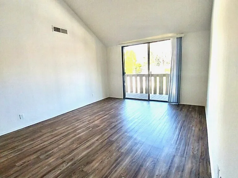 Windrose Place Pasadena — Photo 62