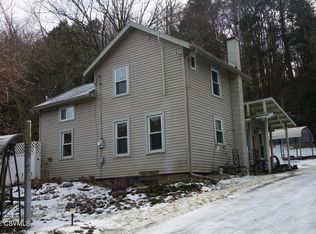 54 Old Numidia Rd, Catawissa, PA 17820