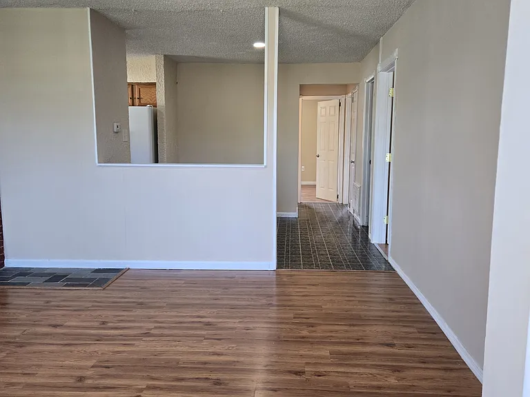 21 Aldeberan Dr — Photo 2