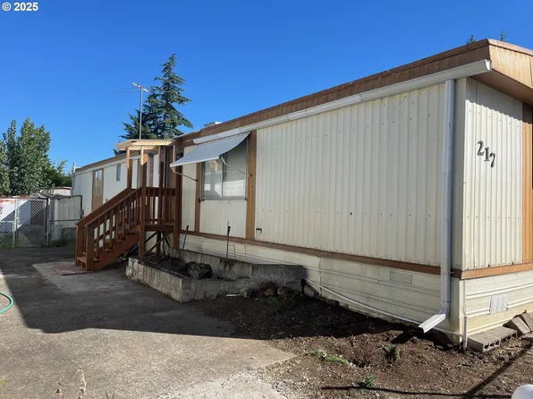 217 Saddlebutte Ln, Roseburg, OR 97470