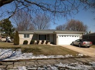 36498 Grove St, Livonia, MI 48154