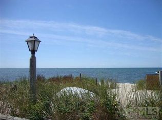 394 Pleasant St, South Chatham, MA 02659