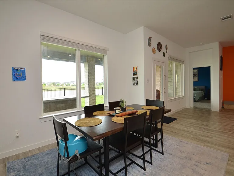 1696 Daylight Lake Dr — Photo 14
