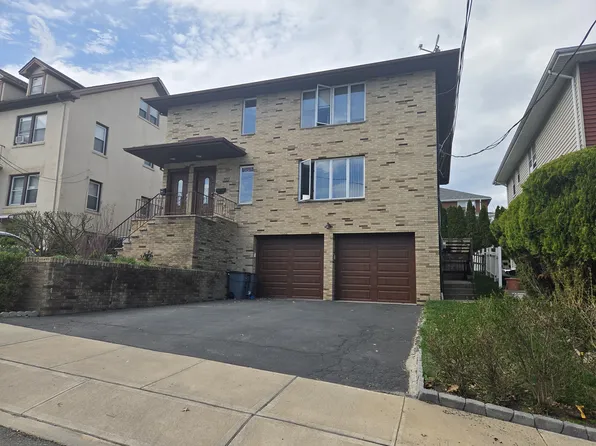 327 13th St Floor 2, Palisades Park, NJ 07650