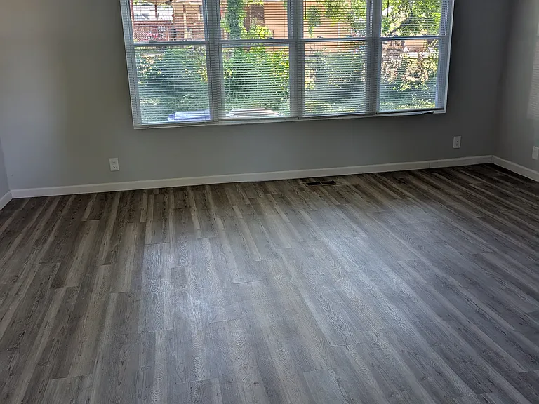 120 Manhattan Ave #120 — Photo 6