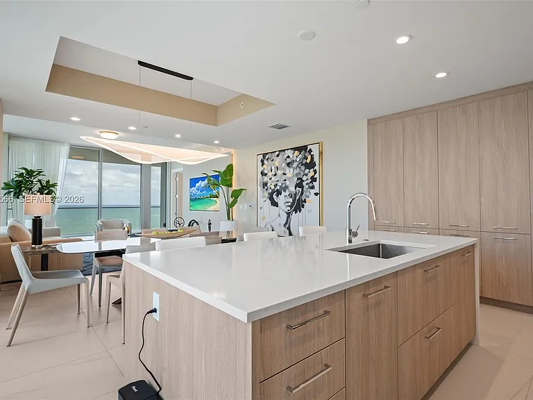 153 N Seabreeze Blvd #1205 — Photo 12