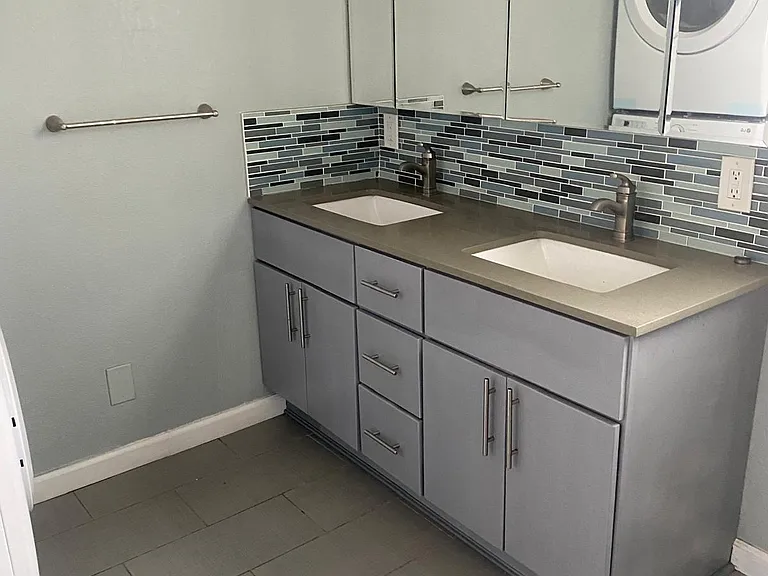 1410 Dewing Ln — Photo 17