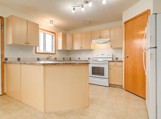 47 Kitson Close #28, Red Deer, AB T4P 4C5