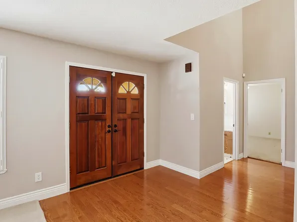 559 Cherry Way, Hayward, CA 94541