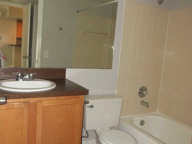 706 Executive Center Dr #37-2-37 — Photo 16