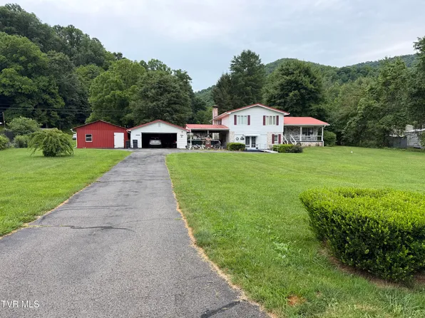 6228 Josephine Rd, Norton, VA 24273