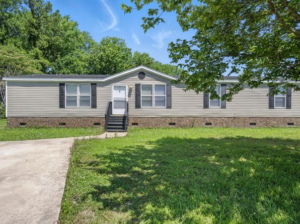211 Roscoe Dr