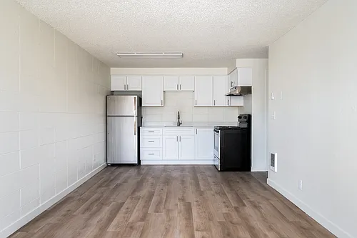 1371 Peace St SE #2 Photo 1