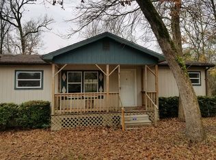 40 Amber Dr, Huntsville, TX 77320