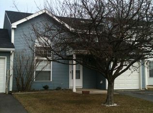 3312 Greenwich Ln, Island Lake, IL