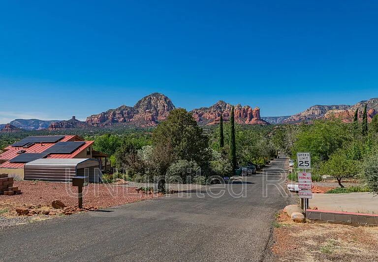 540 Panorama Blvd #B — Photo 18