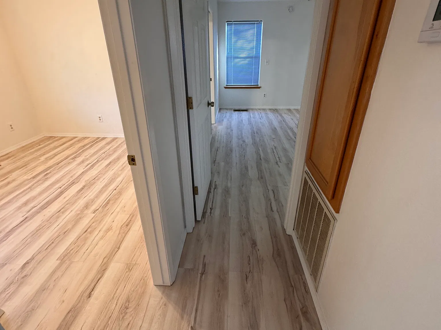 2 bed, 1.5 bath, 1050 sqft, $1,750 — Photo 3