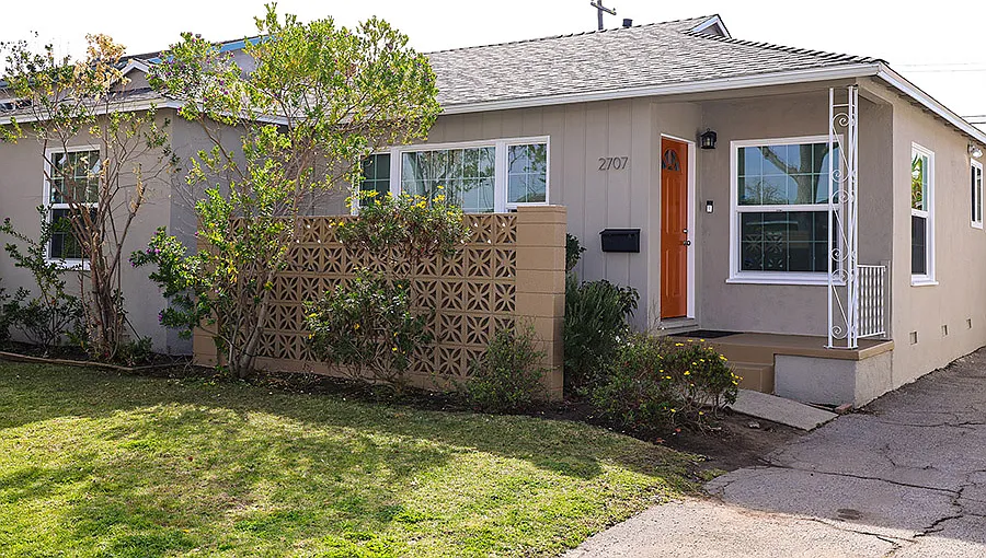 2 bed, 1107 sqft, $5,500 — Photo 2