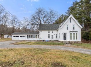 9 Woodland Rd, Southborough, MA 01772