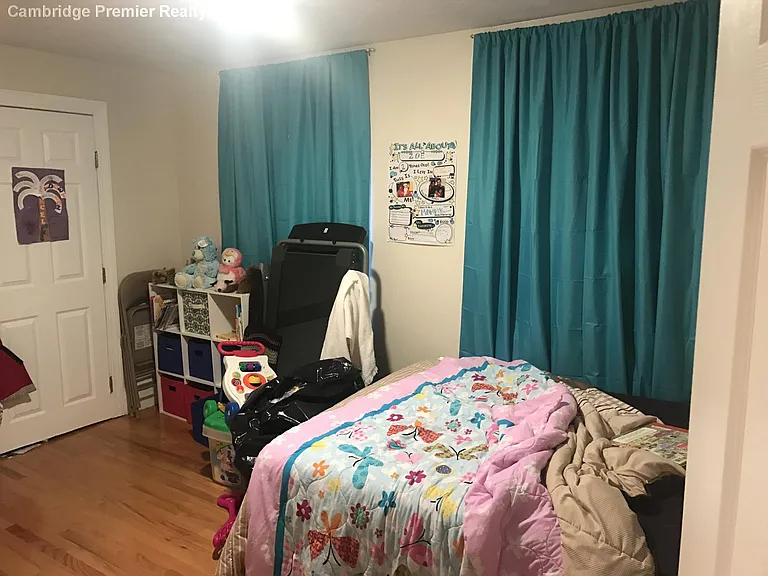 237 Columbia St #3 — Photo 9