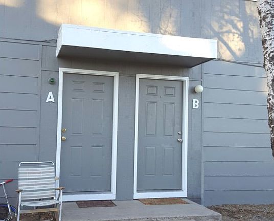 3rd image of 1403 E 7th St