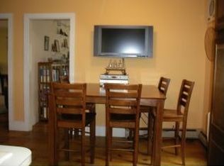 20 Moharimet Dr, Madbury, NH 03823
