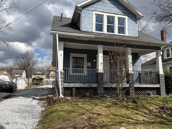 17 Carlton Dr, Akron, OH 44312